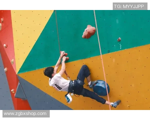 西安攀岩队在比赛中的攻防表现分析与反思 西安攀岩队在比赛中的攻防表现分析与反思